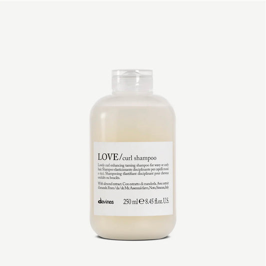 Shampoing hydratant pour cheveux bouclés
